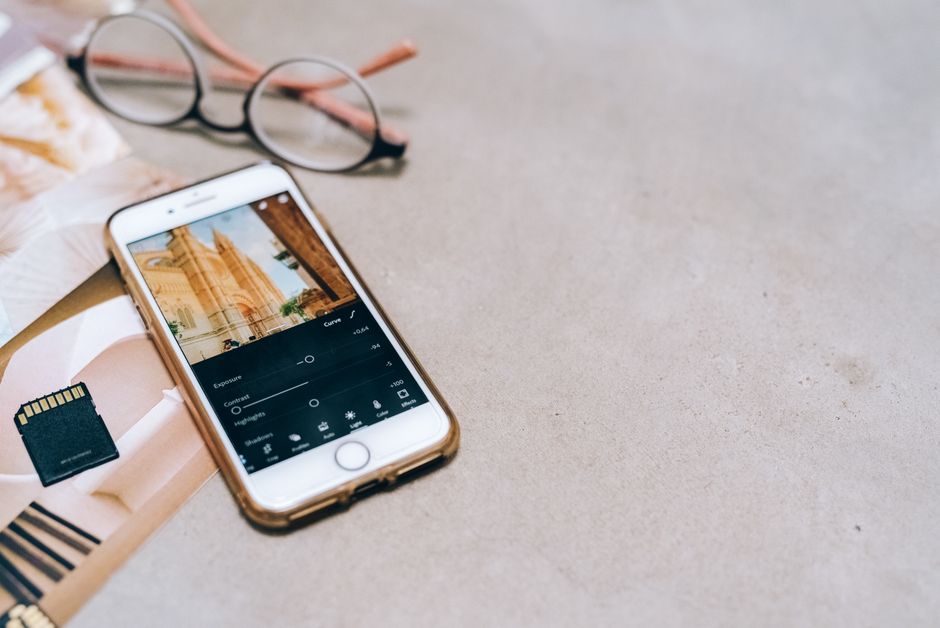 8 Best Apps for Solo Travelers to Meet People (2026 Picks)