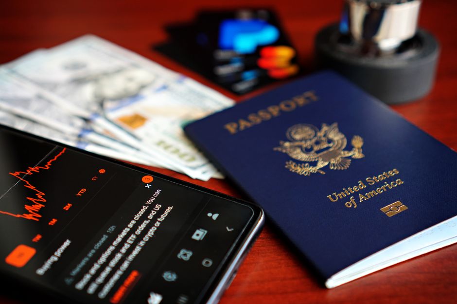 Budget Travel Credit Cards Earning Miles: Chase Sapphire vs. Capital One Venture: Which Budget Card Earns More Miles in 2026?