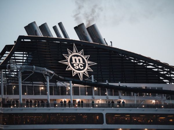 6 Cruise Vacation GIFs That Lie to You About What Cruising Is Really Like